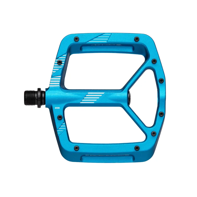 Race Face Aeffect R Flat MTB Pedal - Blue 6 Race Face Aeffect R Flat MTB Pedal - Blue - Image 6