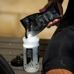 SIS BETA Fuel Energy Drink Powder Box Of 15 X 82g Sachets - Strawberry -SwiftCycle Store FS131264 2 3