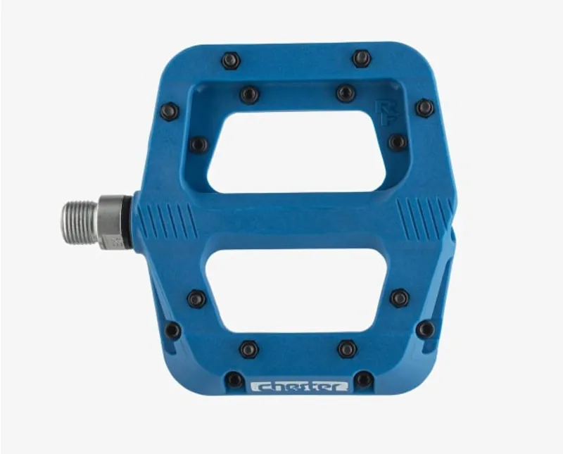 Race Face Chester Flat MTB Pedals - Blue 7 Race Face Chester Flat MTB Pedals - Blue - Image 7